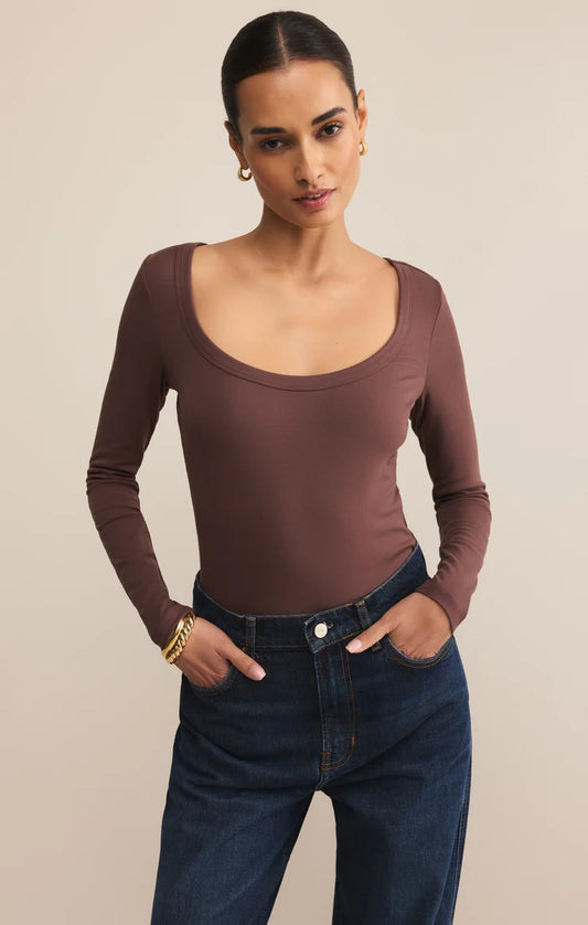 Second Skin Scoop Neck- SANDALWOOD