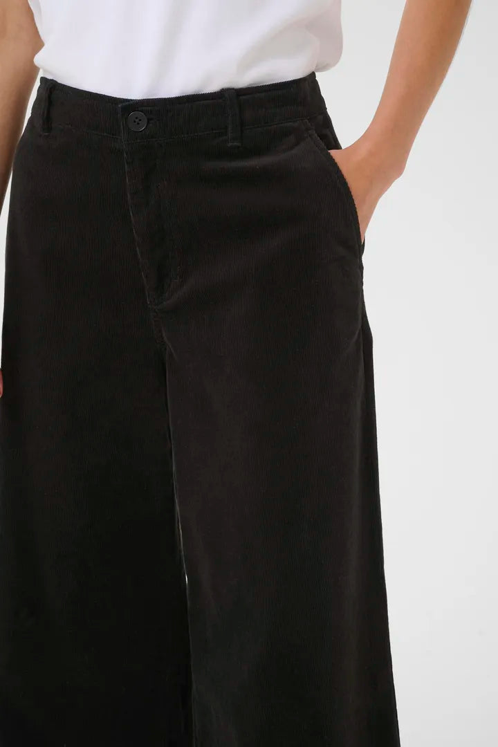 Ninnen Trouser- BLACK CORD