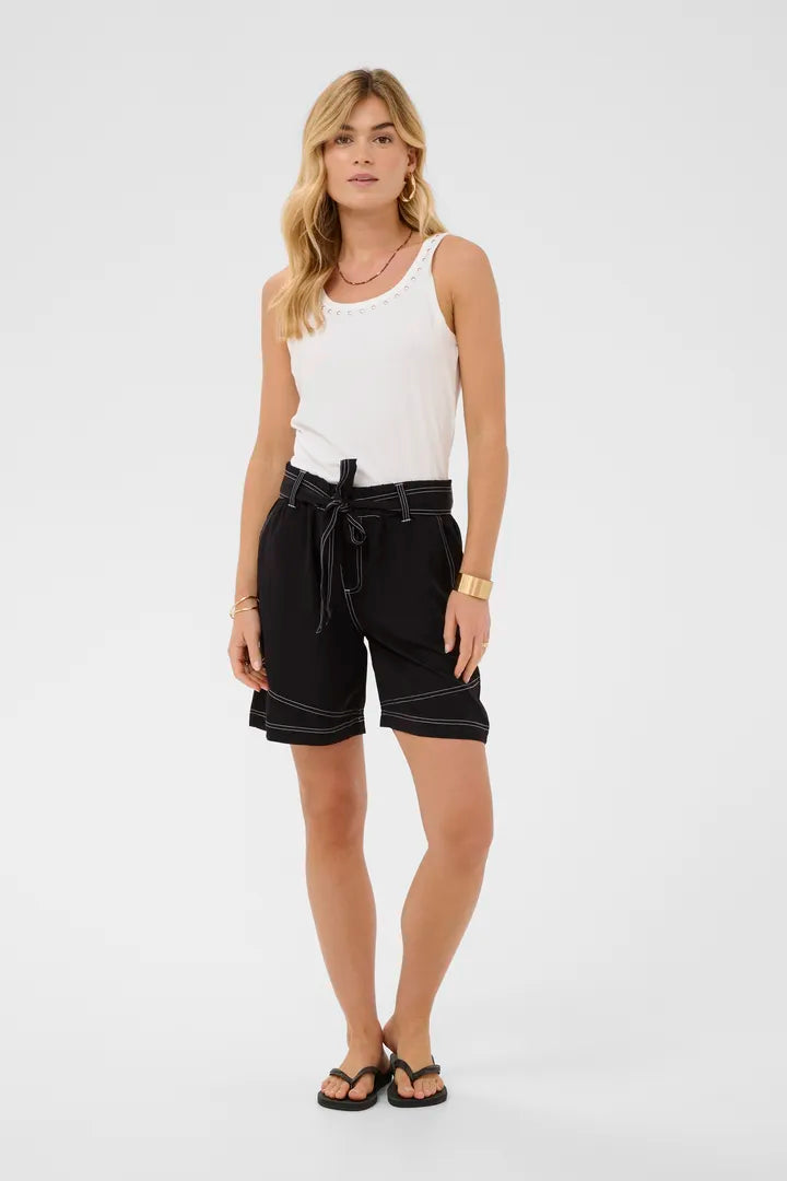 Linee Shorts