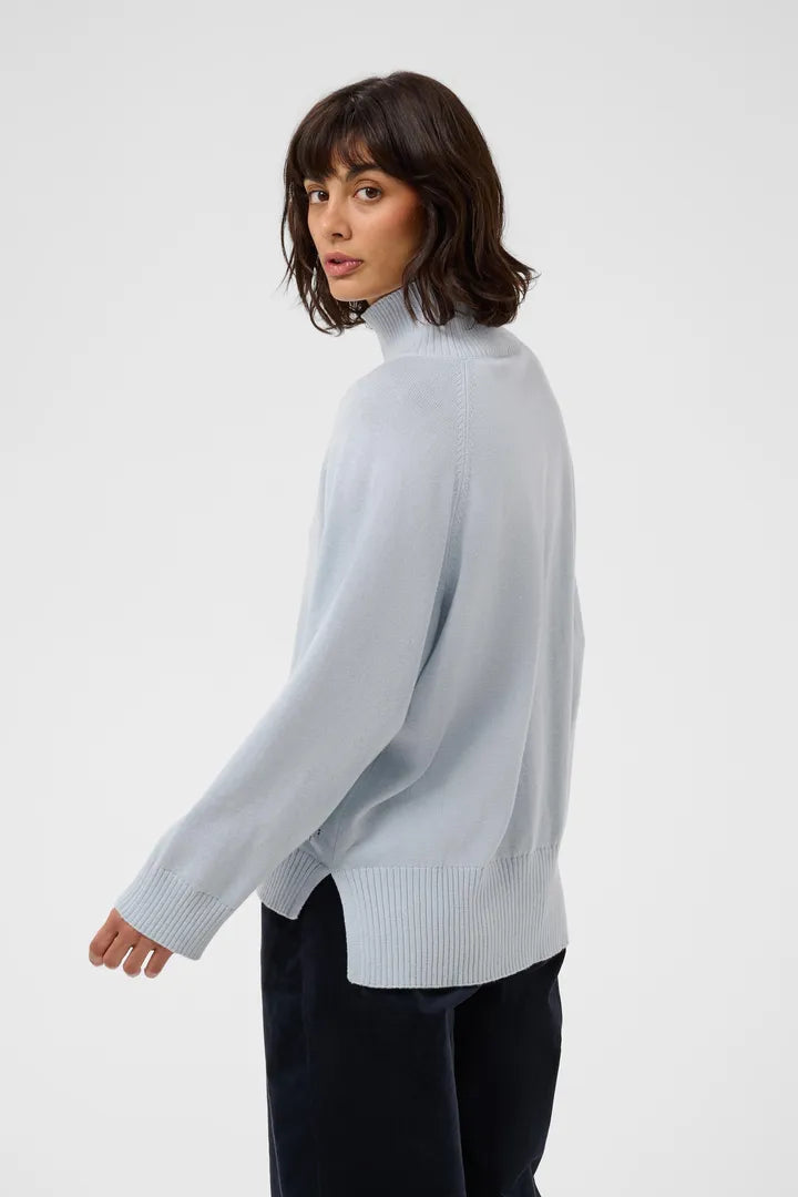 Chicky Pullover Sweater- GREY DAWN