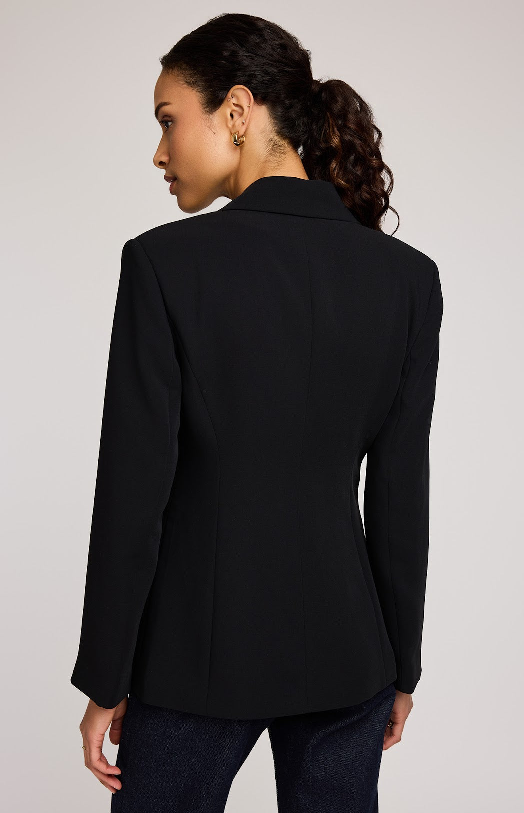 Maren Blazer