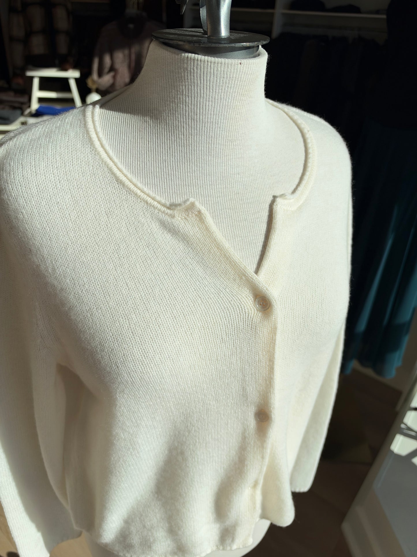 Helly Cardigan- PEARLY