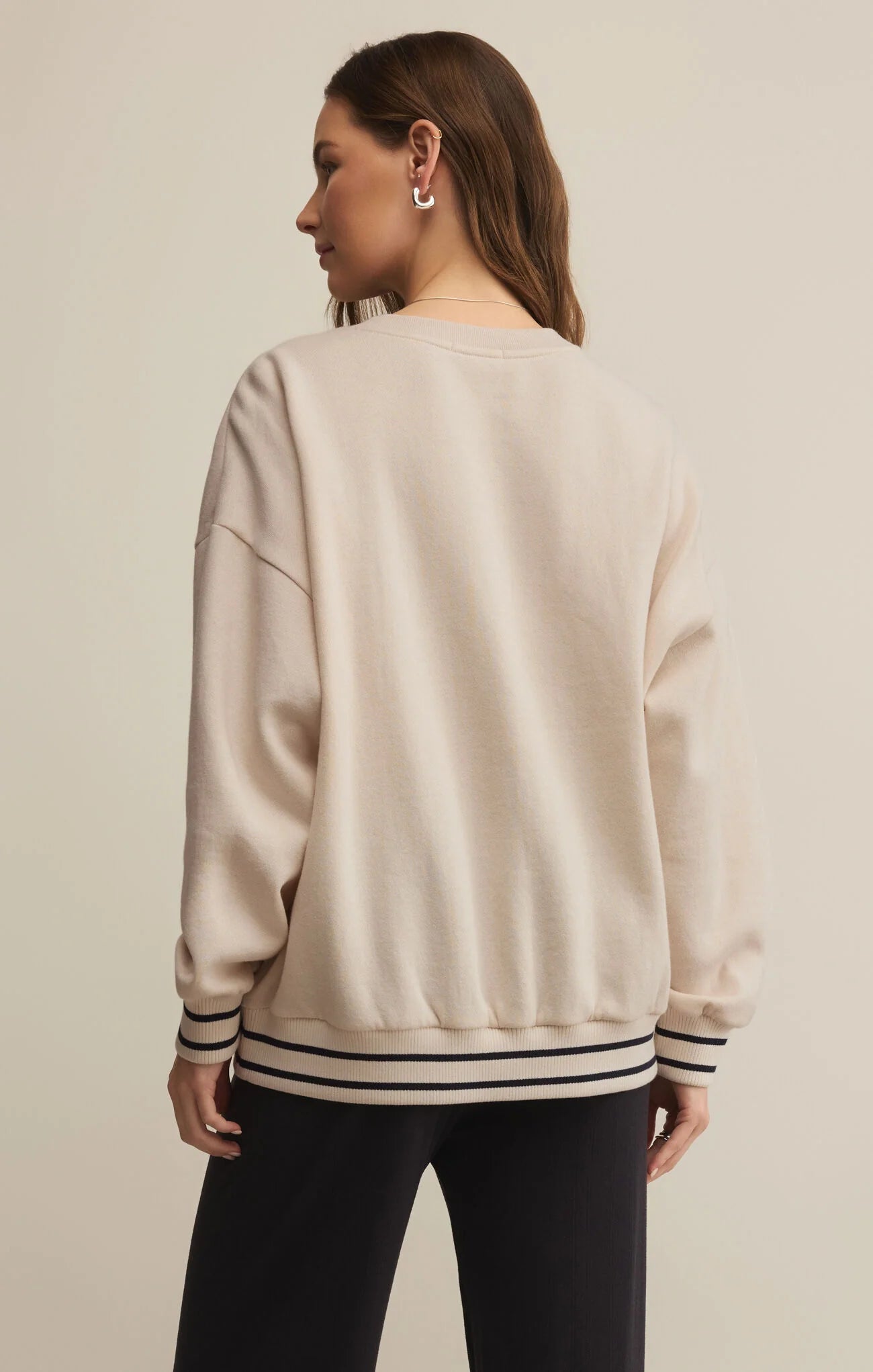 Oversized Weekends Sweatshirt