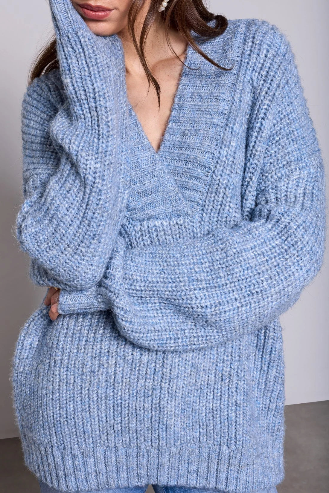 Cassie Oversized V-Neck Sweater- SKY